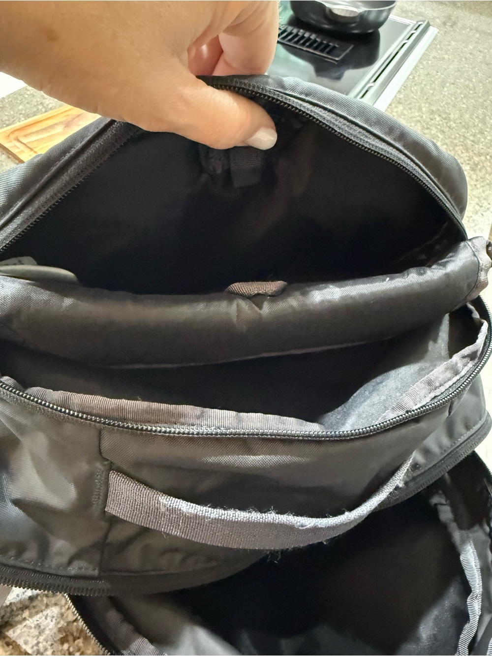 Patagonia Rugio 26L Backpack - Picture 10 of 11